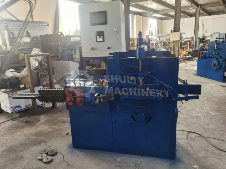 automatic hanger forming machine