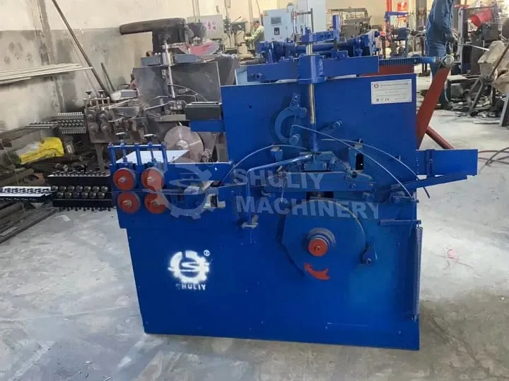 Send high speed hanger machine to Indonesia