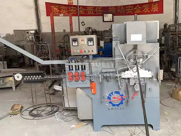 high-speed hanger making machine